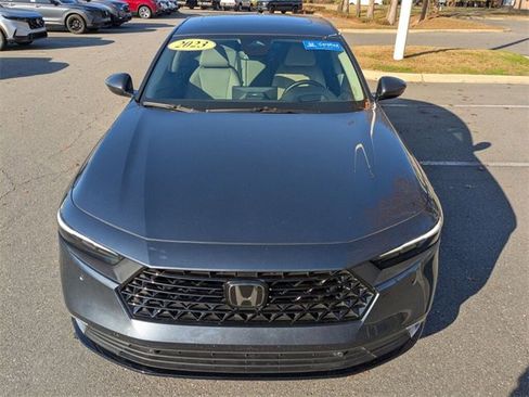 Certified 2023 Honda Accord Touring image 4