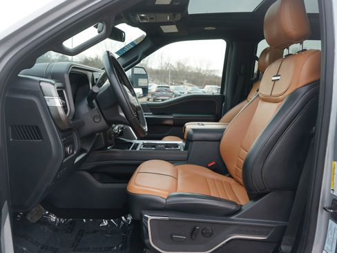 Used 2024 Ford F250 Platinum image 22