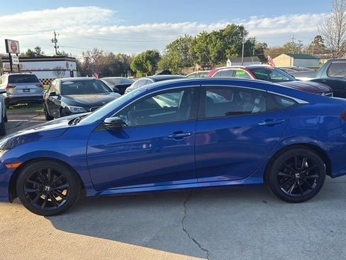 Used 2020 Honda Civic Sport image 2