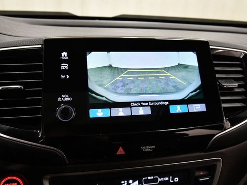 Certified 2024 Honda Passport TrailSport image 25