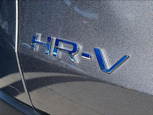 Used 2025 Honda HR-V LX image 10