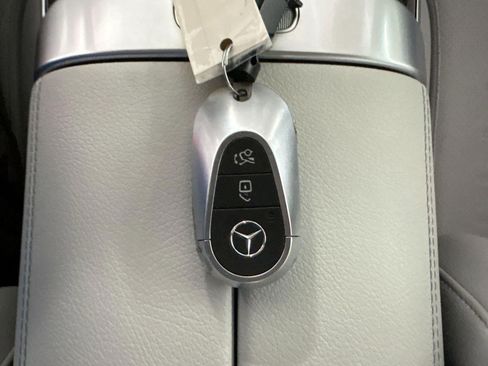 Used 2022 Mercedes-Benz C 300 Sedan image 33