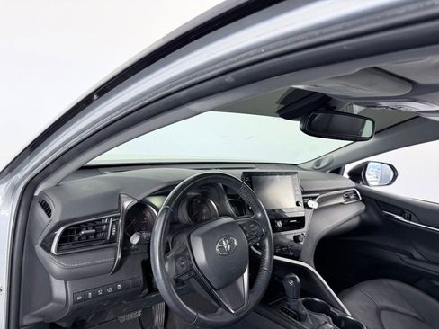 Used 2022 Toyota Camry XSE w/ Navigation Package image 24