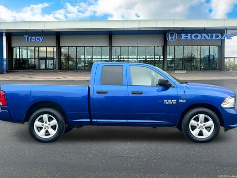 Used 2015 RAM 1500 Express image 3