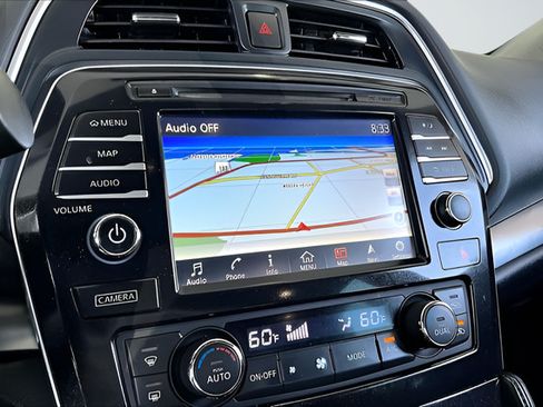 Used 2016 Nissan Maxima SR FWD image 22