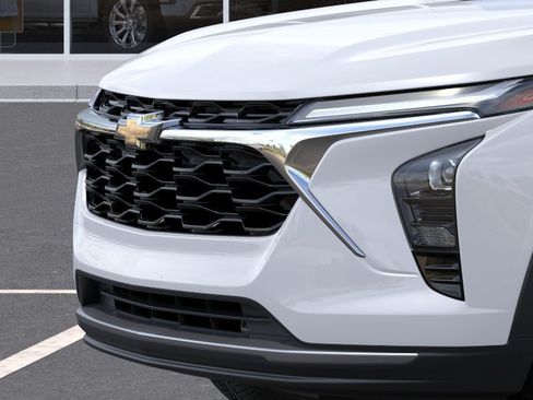 New 2026 Chevrolet Trax LT FWD image 14