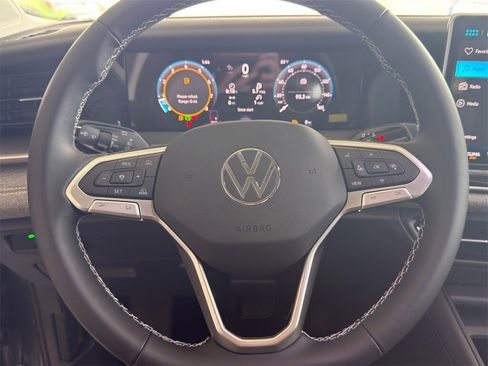 New 2026 Volkswagen Tiguan S image 14