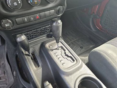 Used 2011 Jeep Wrangler Sport w/ Black Appearance Group AWD/4WD image 10