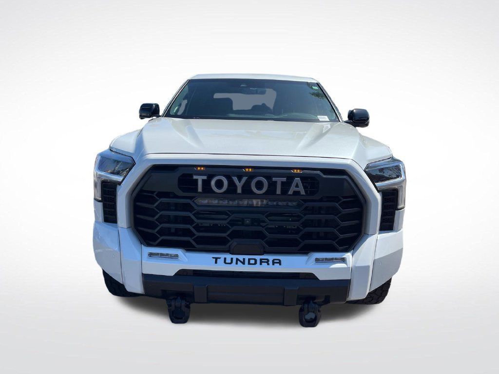 Used 2025 Toyota Tundra Limited w/ TRD Off-Road Package AWD/4WD image 8