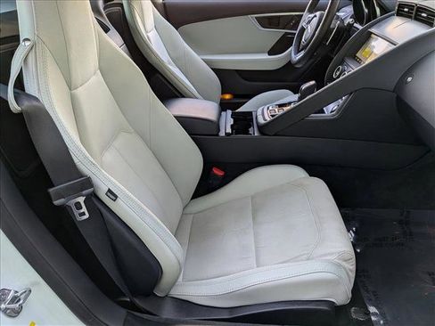 Used 2020 Jaguar F-TYPE P300 image 18