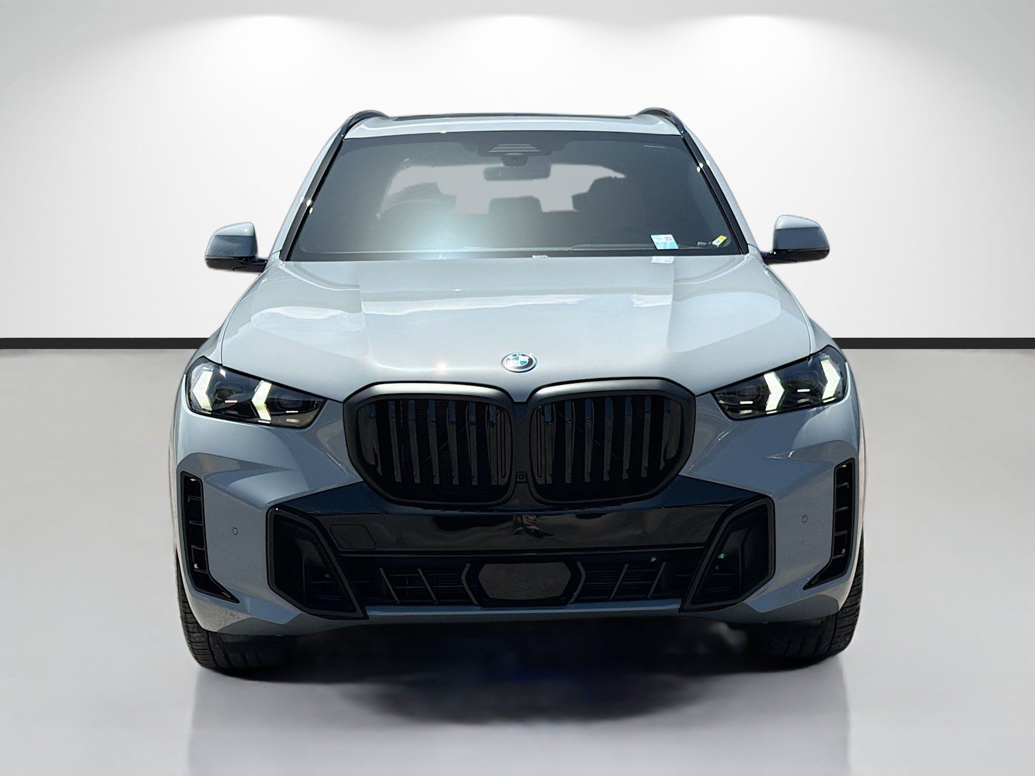 New 2026 BMW X5 xDrive50e w/ Executive Package AWD/4WD image 8