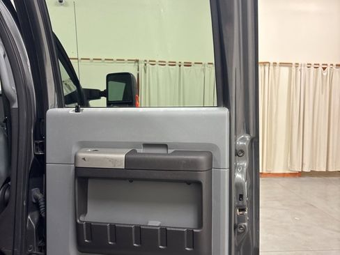 Used 2015 Ford F350 XLT w/ XLT Value Package image 28