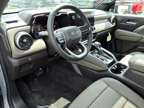 New 2026 Chevrolet Colorado ZR2 w/ Technology Package AWD/4WD image 5