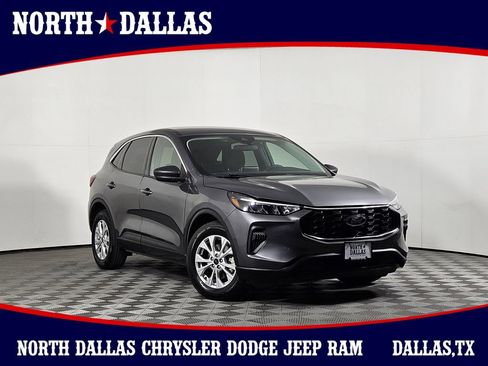 Used 2023 Ford Escape Active FWD image 1