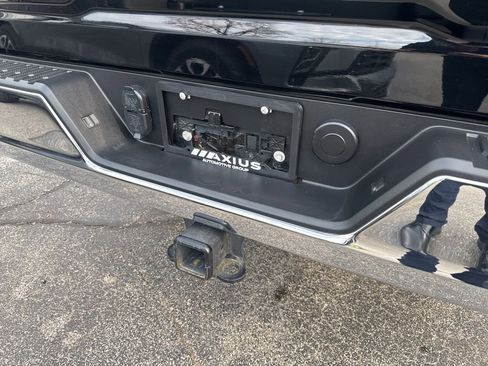 Used 2025 GMC Sierra 2500 SLE w/ SLE Convenience Package AWD/4WD image 22