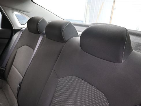 Used 2020 Kia Forte LXS FWD image 12