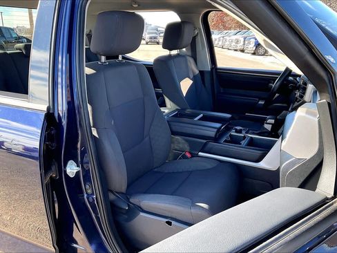 Used 2022 Toyota Tundra SR5 image 8