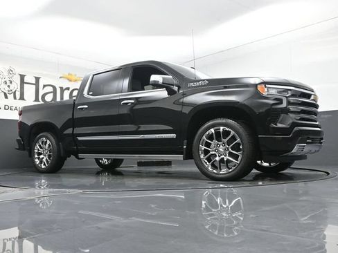 New 2026 Chevrolet Silverado 1500 High Country AWD/4WD image 2