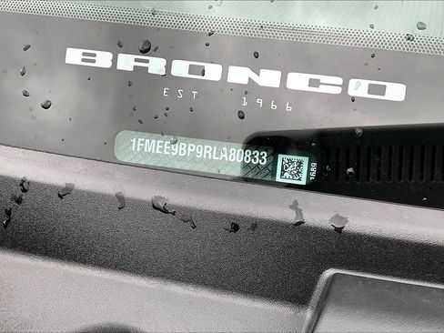 Used 2024 Ford Bronco Badlands w/ Sasquatch Package image 36