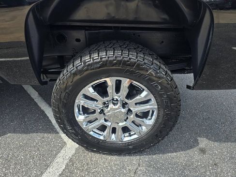 Used 2008 Chevrolet Silverado 2500 LTZ w/ Safety Package AWD/4WD image 12