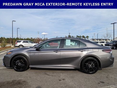 Used 2024 Toyota Camry XSE image 6