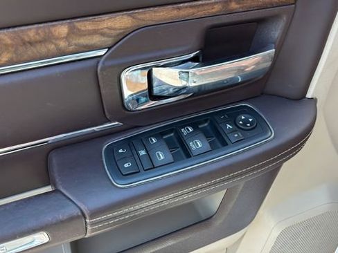Used 2016 RAM 1500 Laramie Longhorn w/ Convenience Group AWD/4WD image 18