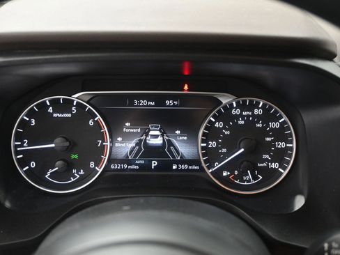 Used 2023 Nissan Rogue S AWD/4WD image 26