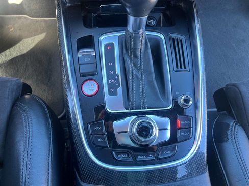 Used 2014 Audi SQ5 Prestige image 49