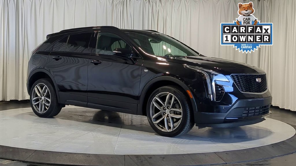 Used 2023 Cadillac XT4 Sport AWD/4WD image 2