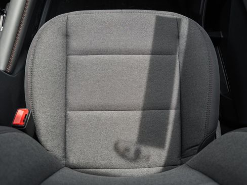 New 2026 Ford Explorer Active image 32