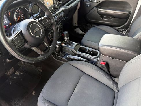 Used 2020 Jeep Wrangler Unlimited Sport AWD/4WD image 11