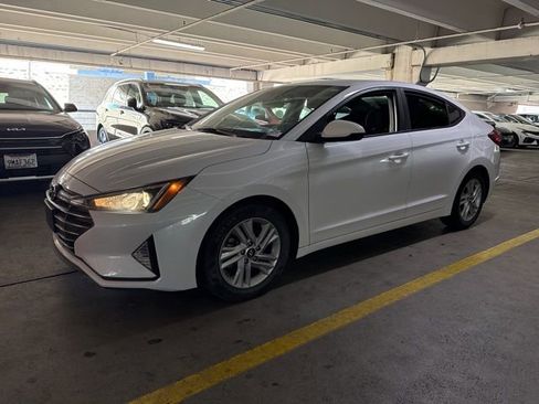 Used 2020 Hyundai Elantra SEL w/ Cargo Package (C1) FWD image 1