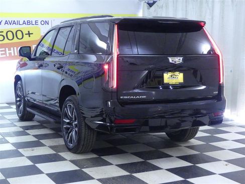 Used 2023 Cadillac Escalade Sport image 7
