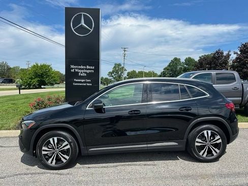 Used 2026 Mercedes-Benz GLA 250 4MATIC image 2