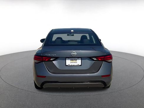 Used 2025 Nissan Sentra SV FWD image 12