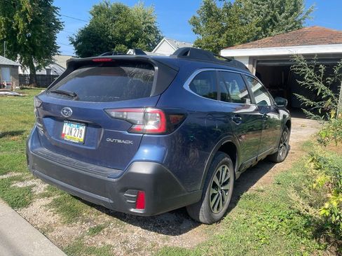 Used 2021 Subaru Outback Premium image 18