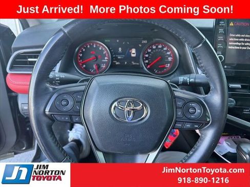 Used 2021 Toyota Camry XSE image 10