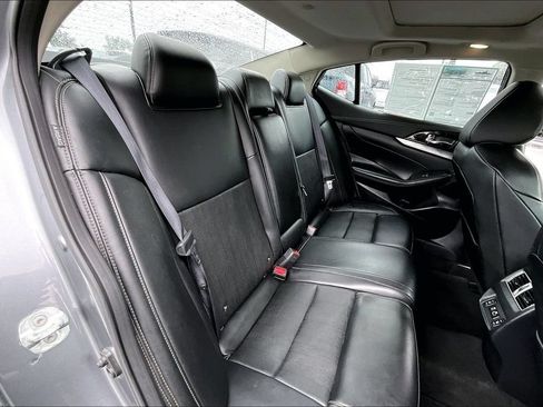 Used 2023 Nissan Maxima SL FWD image 26