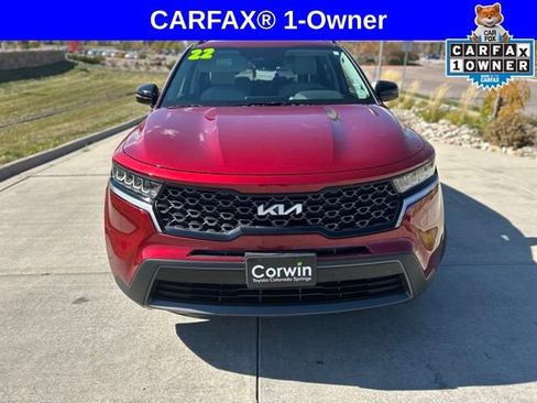 Used 2022 Kia Sorento S image 2