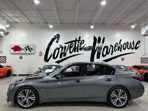 Used 2018 INFINITI Q50 Sport image 2
