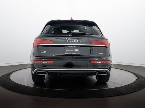 Used 2023 Audi Q5 2.0T Premium w/ Convenience Package AWD/4WD image 24