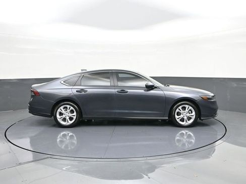 Certified 2025 Honda Accord LX image 24