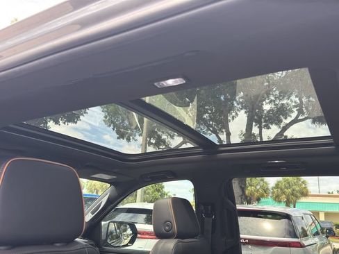 Certified 2024 GMC Yukon AT4 AWD/4WD image 20