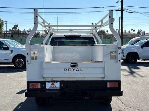 Used 2023 Chevrolet Silverado 2500 W/T w/ WT Convenience Package image 5