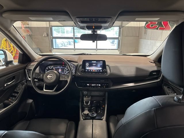 Certified 2023 Nissan Rogue SV w/ SV Premium B Package AWD/4WD image 19