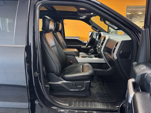 Used 2020 Ford F150 Lariat w/ Equipment Group 502A Luxury AWD/4WD image 20