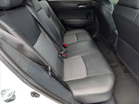 Used 2023 Toyota Corolla Cross AWD Hybrid w/ Convenience Package image 18