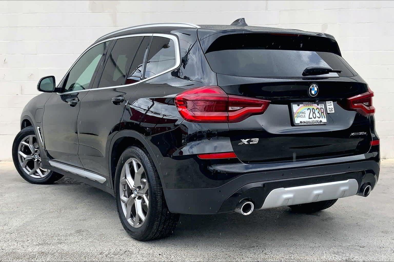 Used 2021 BMW X3 xDrive30e w/ Premium Package AWD/4WD image 4