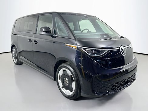 New 2025 Volkswagen ID. Buzz Pro S image 3