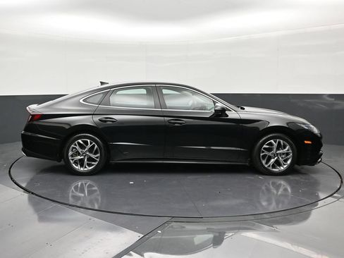 Used 2023 Hyundai Sonata SEL FWD image 6